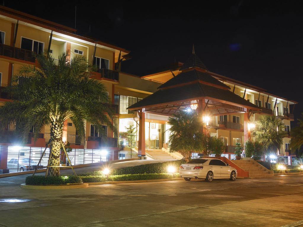 Phufa Waree Chiangrai Resort - Sha Extra Plus Chiang Rai Exterior photo