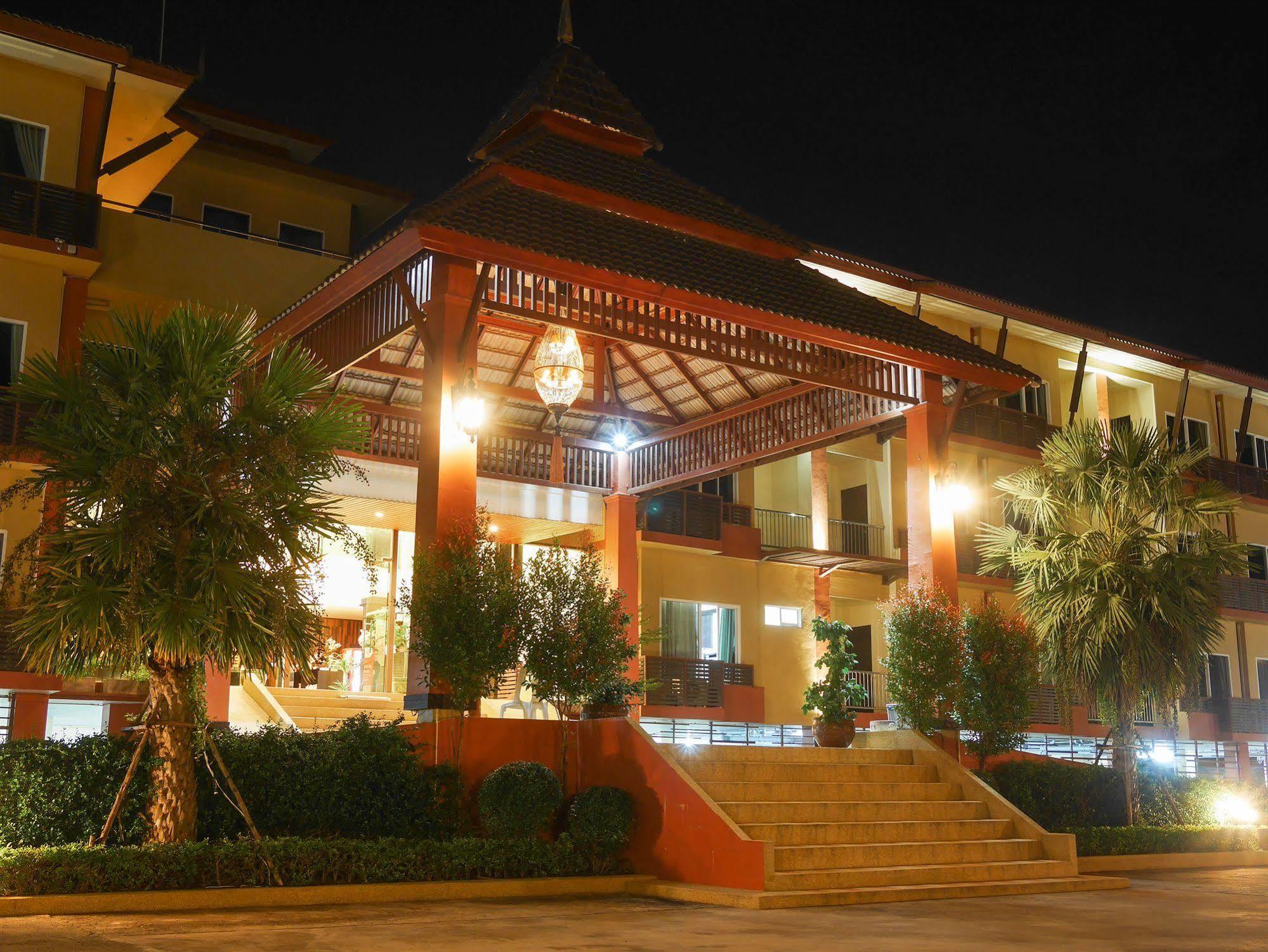 Phufa Waree Chiangrai Resort - Sha Extra Plus Chiang Rai Exterior photo
